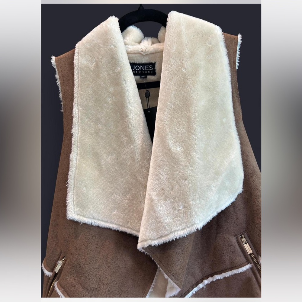 Jones of New York Faux Suede Vest…New With Tags